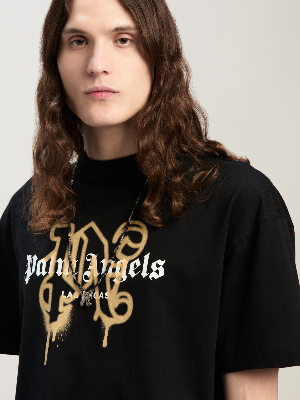 PALM ANGELS LAS VEGAS MONOGRAM SPRAY TEE BLACK GOLD PMAA001C99JER031