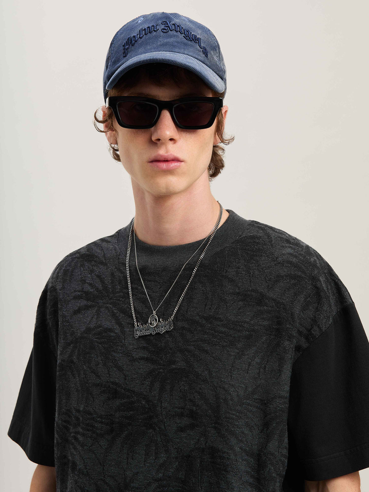 PALM ANGELS  PALMS CURVED LOGO TEE BLACK - GREY PMAA001S25FAB001