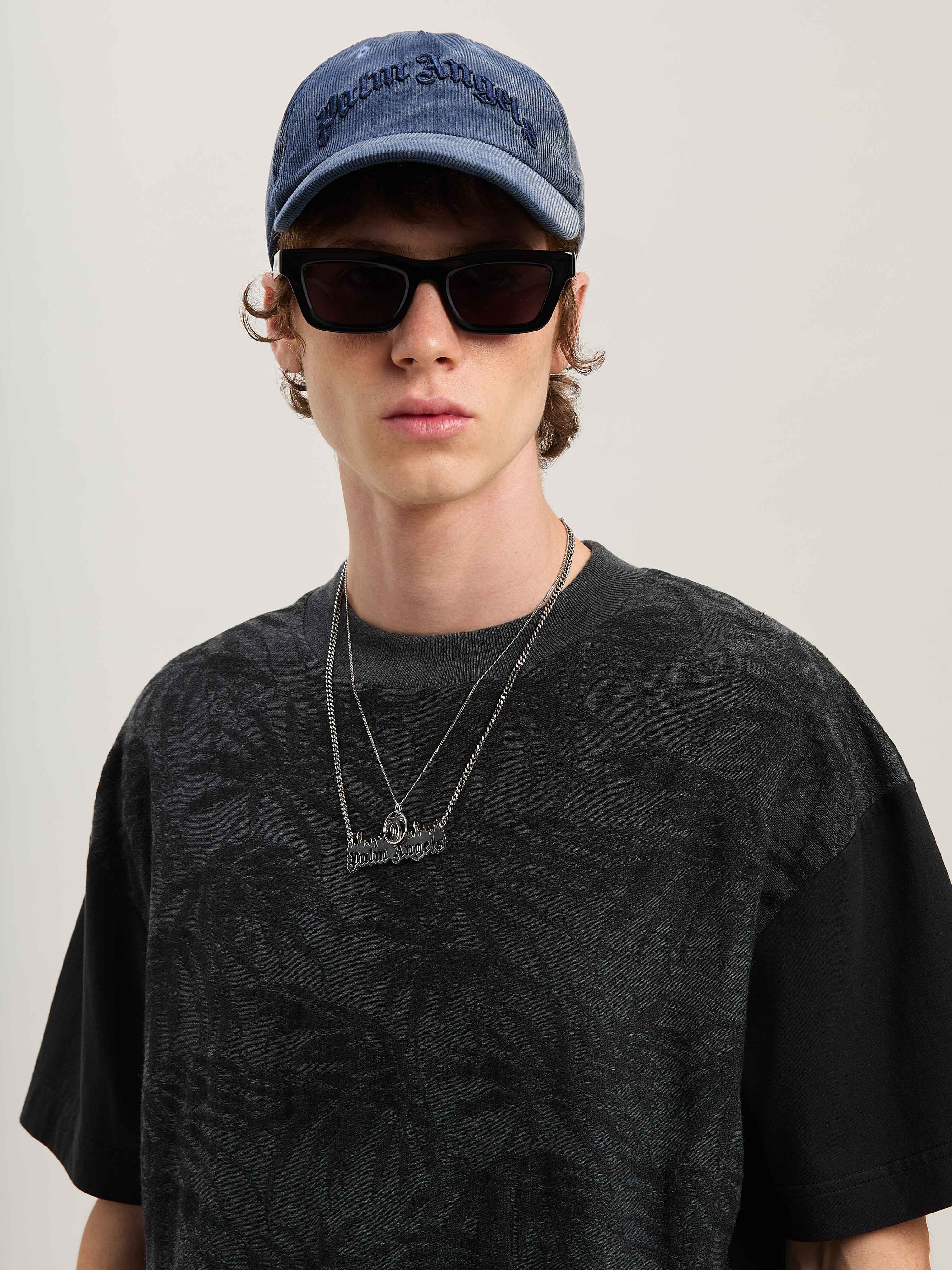 PALM ANGELS  PALMS CURVED LOGO TEE BLACK - GREY PMAA001S25FAB001