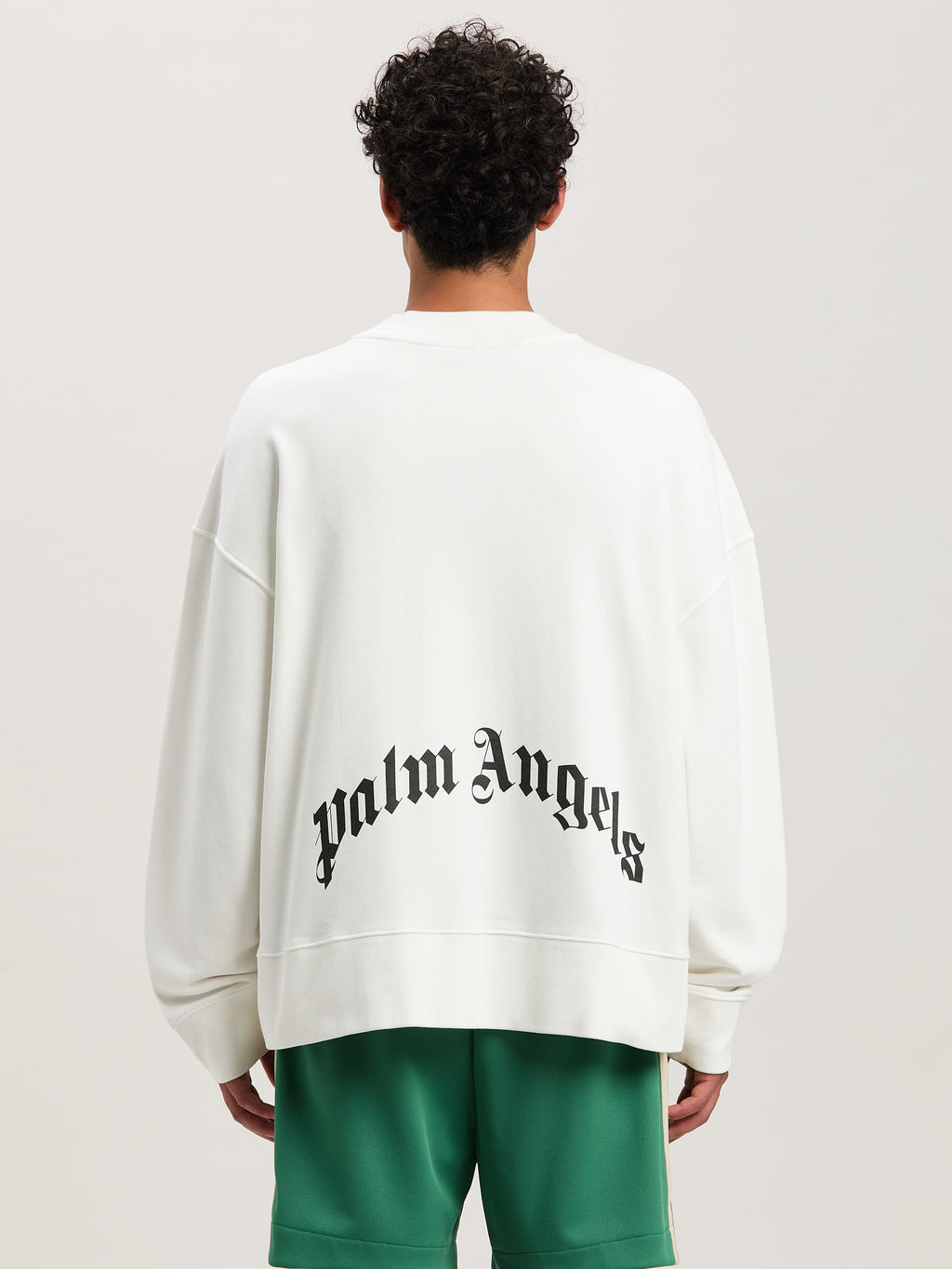 PALM ANGELS  BACK CURVED LOGO CREW OFF WHITE - BLACK PMBA080S25FLE001
