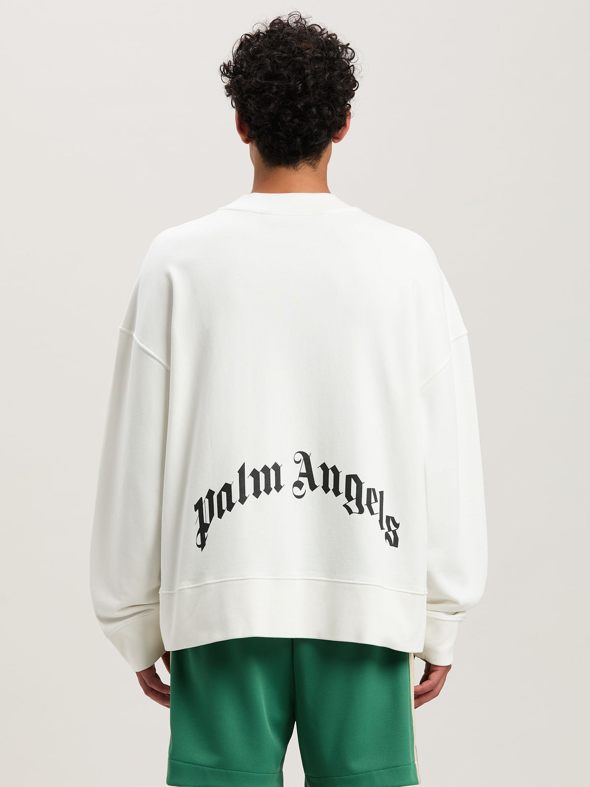 PALM ANGELS  BACK CURVED LOGO CREW OFF WHITE - BLACK PMBA080S25FLE001