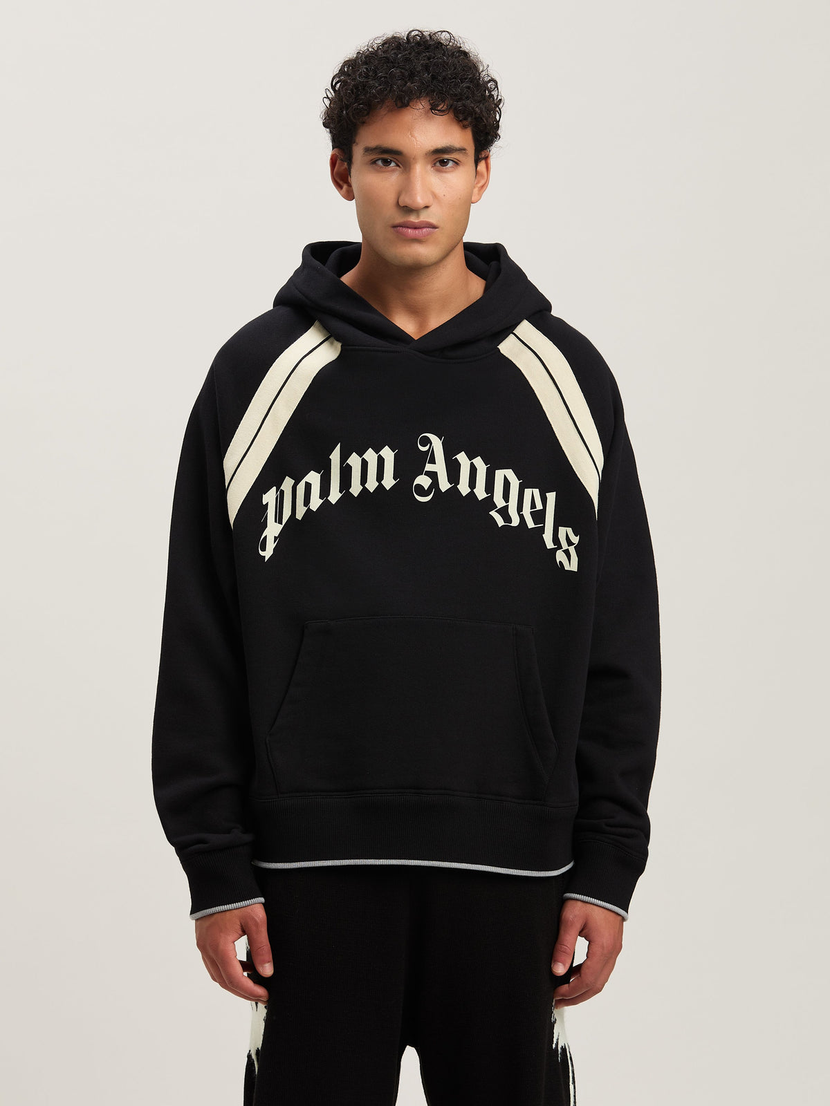 PALM ANGELS  CURVED LOGO TRACK HOODY BLACK - IVORY PMBB171S25FLE001