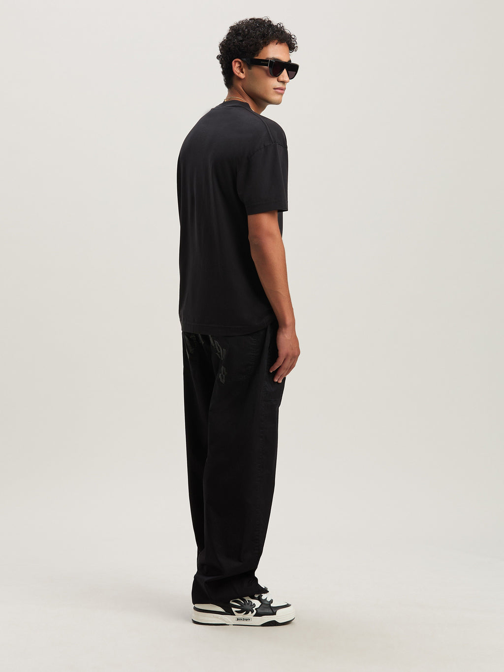 PALM ANGELS  CURVED LOGO LOOSE PANTS BLACK - BLACK PMCA117S25FAB001