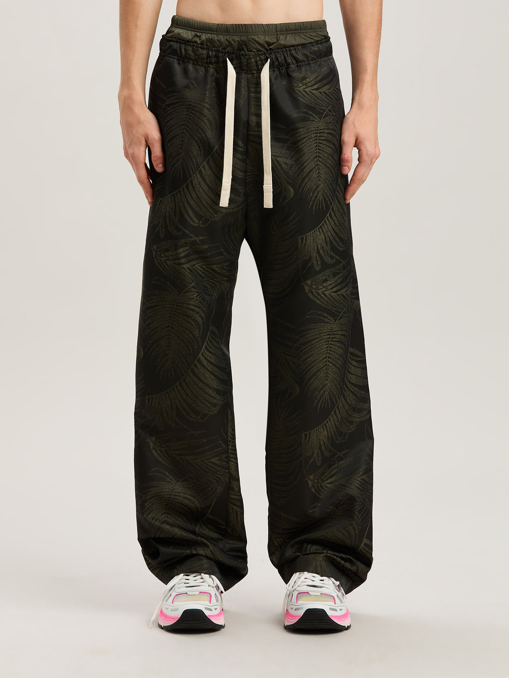 PALM ANGELS  PALMS JACQUARD COZY PANTS MILITARY GREEN MILITARY GREEN - MILITARY GREEN PMCA143S25FAB001