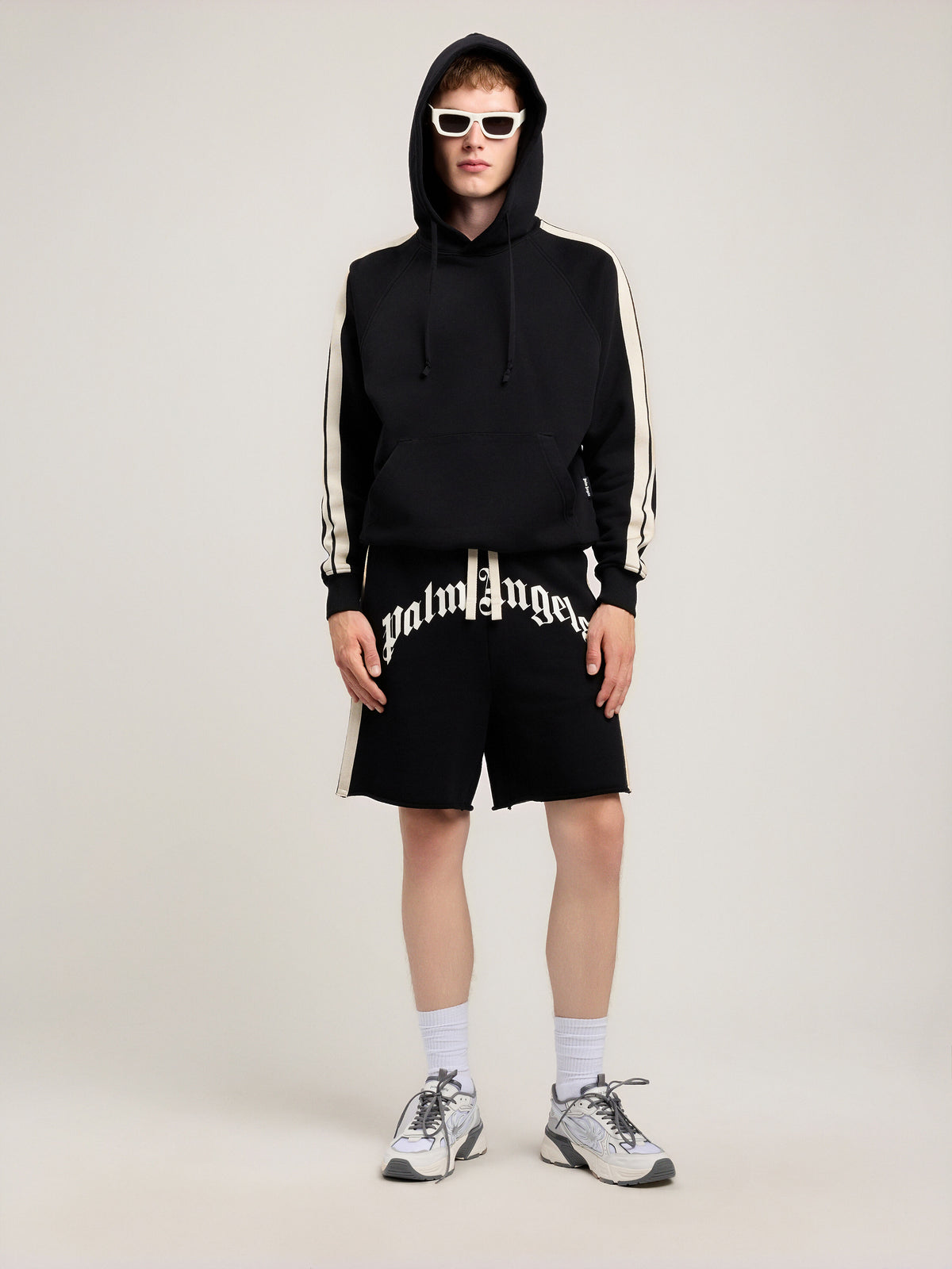 PALM ANGELS Curved Logo Track Sweatshorts BLACK OFF WHITE PMCI02DS26FLE001