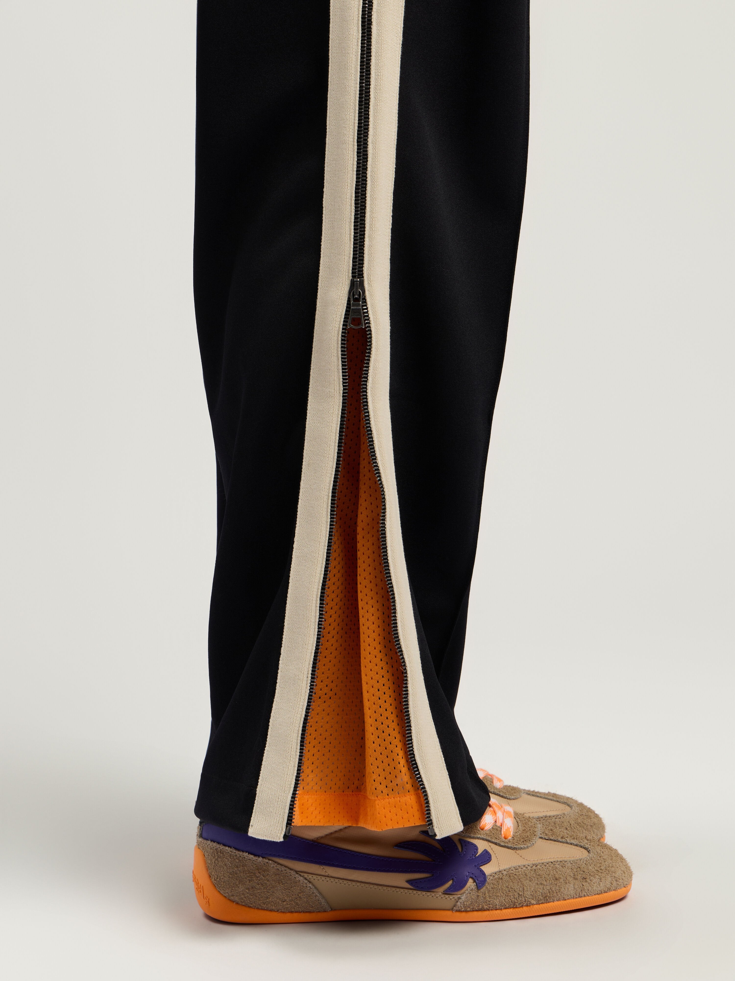 PALM ANGELS Performance Zip-Up Track Pants BLACK - ORANGE PMCJ04EF25FAB001