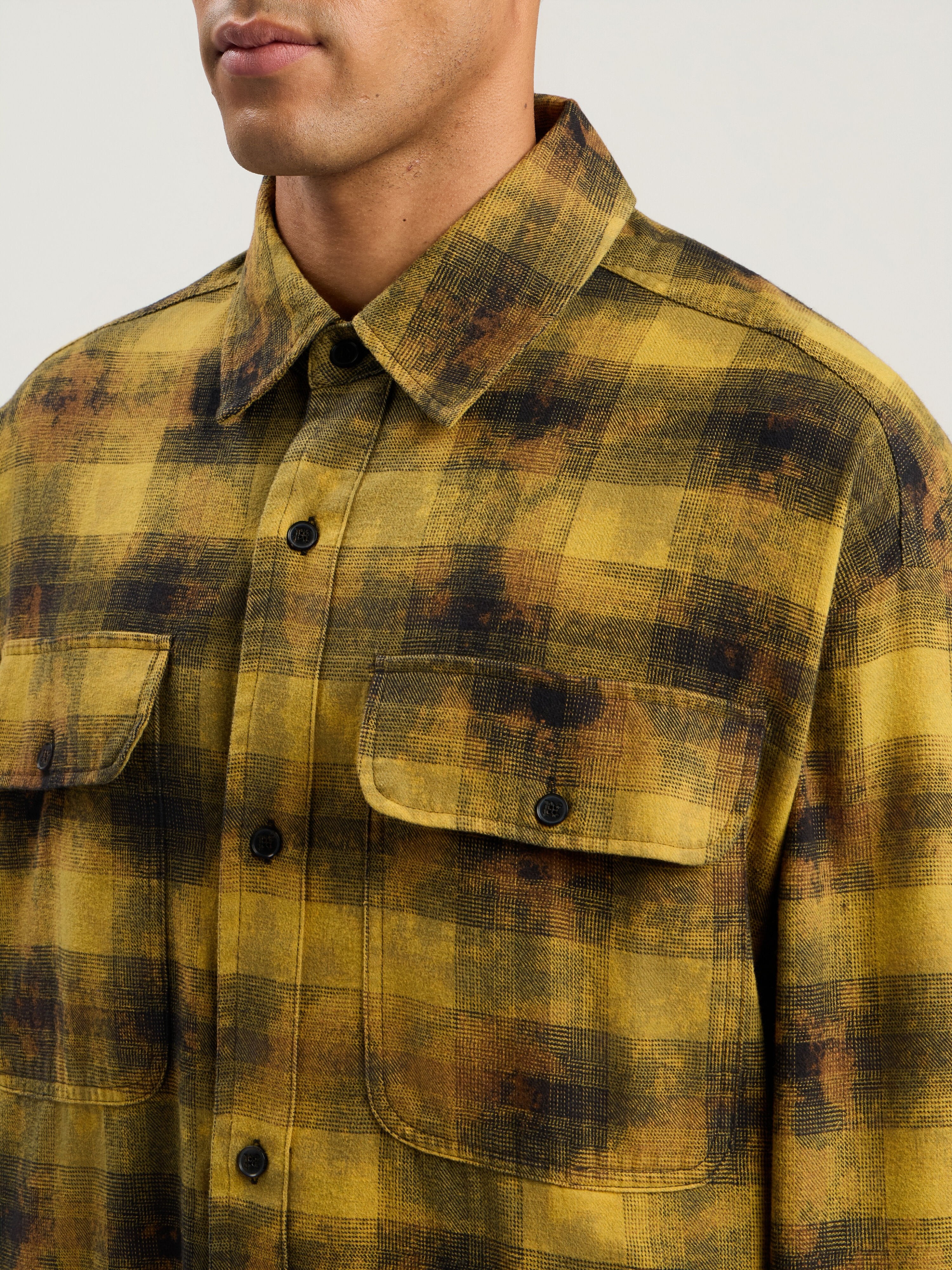PALM ANGELS Curved Logo Check Shirt ARMY GREEN - BLACK PMGE043F25FAB002