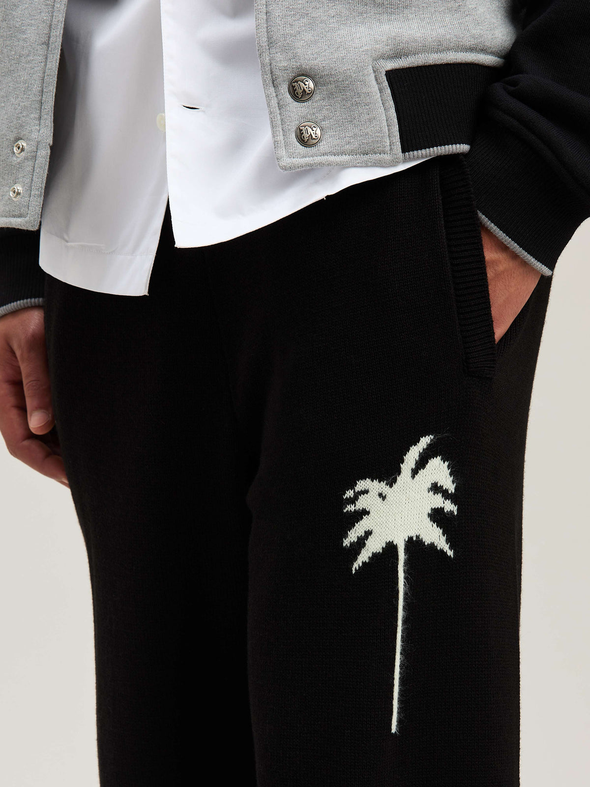PALM ANGELS  PALMS KNIT PANTS BLACK - OFF WHITE PMHG021S25KNI001