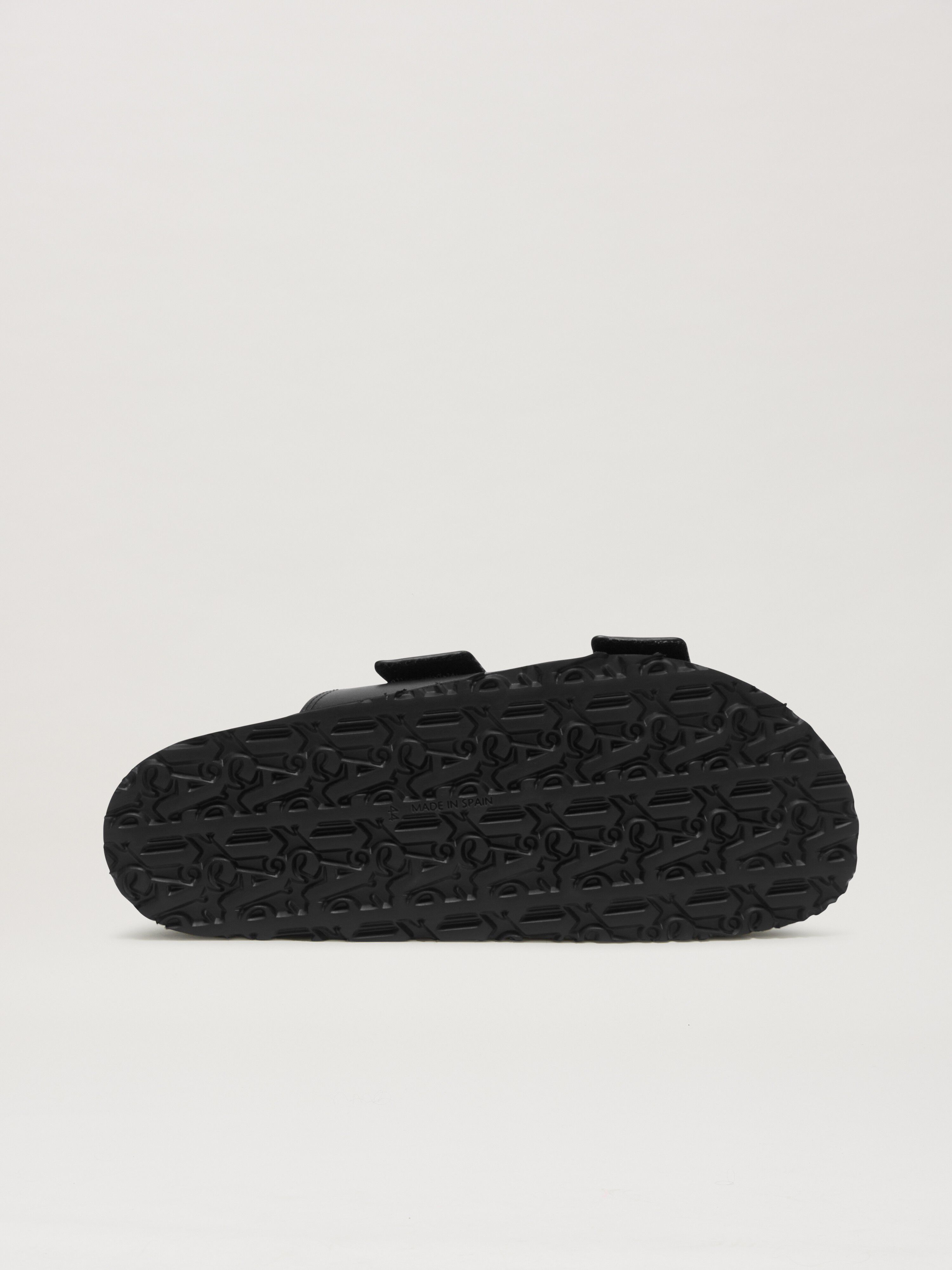 PALM ANGELS  LOGO LEATHER SANDAL BLACK - WHITE PMIH01AS25LEA001