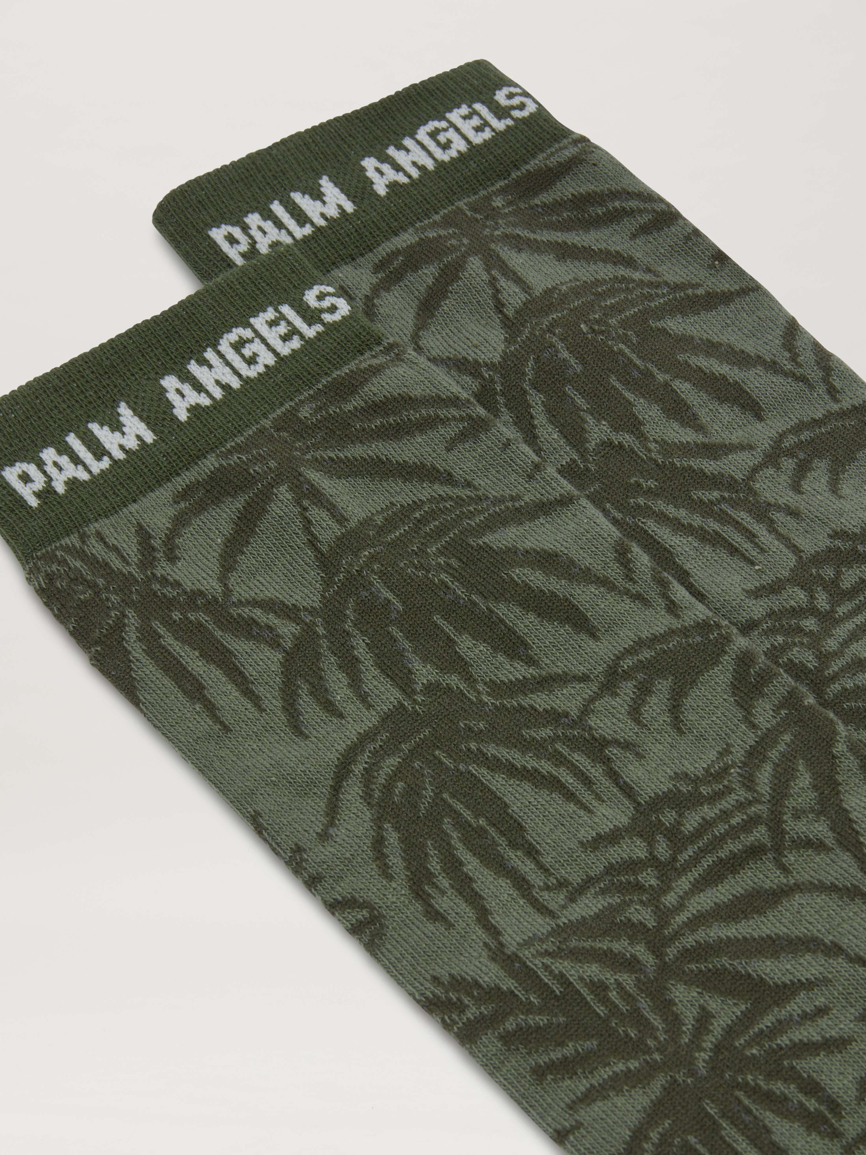 PALM ANGELS  JACQUARD PALMS LOGO SOCKS MILITARY GREEN MILITARY GREEN - OFF WHITE PMRA00BS25FAB001