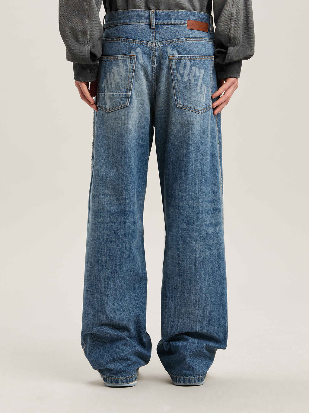 PALM ANGELS  CURVED LOGO LOOSE 5 POCKETS LIGHT BLUE - LIGHT BLUE - LIGHT BLUE PMYA049S25DEN002