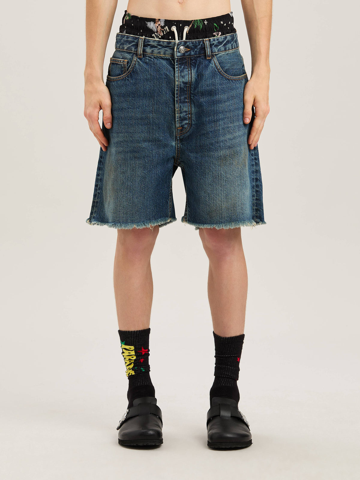 PALM ANGELS  CURVED LOGO DENIM SHORTS BLUE - LIGHT BL BLUE - LIGHT BLUE PMYC003S25DEN003