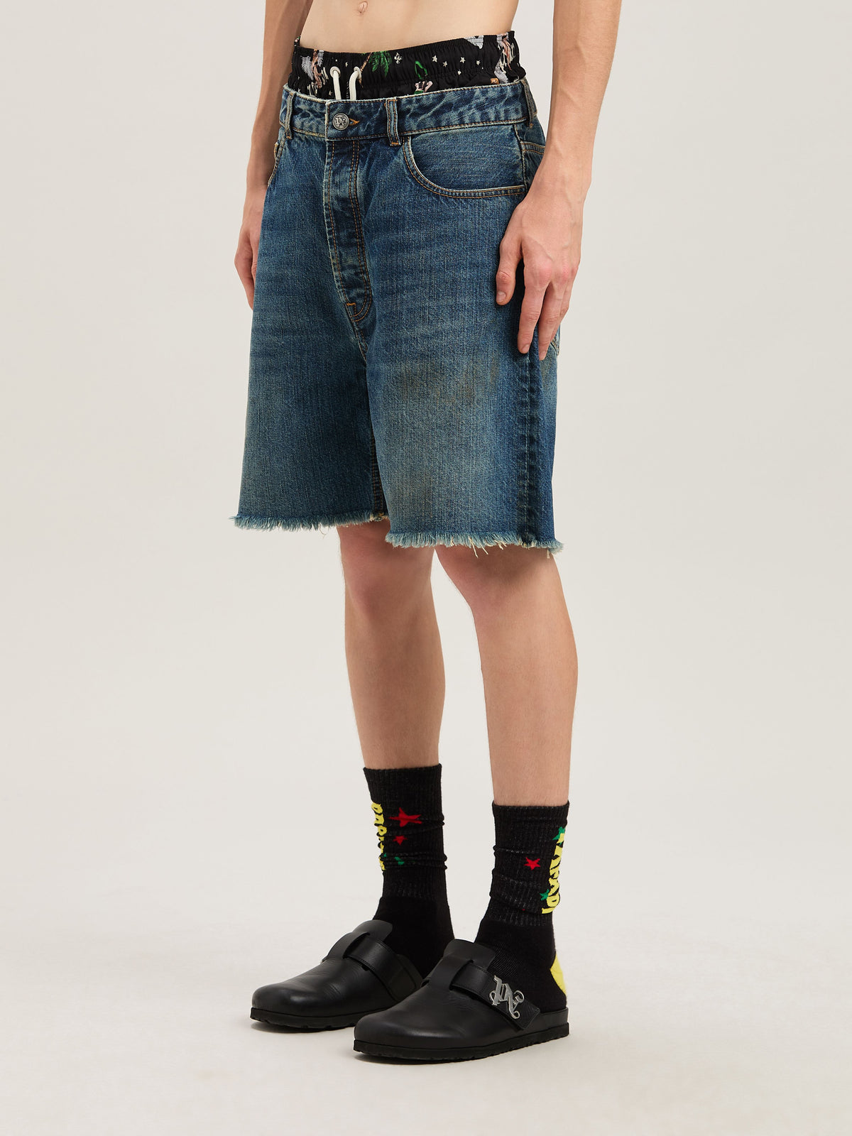 PALM ANGELS  CURVED LOGO DENIM SHORTS BLUE - LIGHT BL BLUE - LIGHT BLUE PMYC003S25DEN003